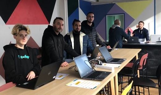 Permanences d'Emmaüs Connect au village des Solutions de l'Afpa Olivet