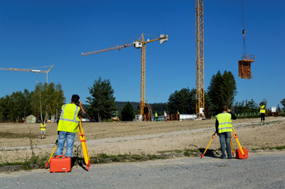 Technicien supérieur,  technicienne supérieure géomètre-topographe - option "entreprise de travaux publics"